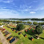 营地 Rheingau 524 Schlaffassdorf Direkt Am Rhein