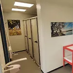 Rheingau 524 Schlaffassdorf Direkt Am Rhein キャンプ場 ガイゼンハイム
