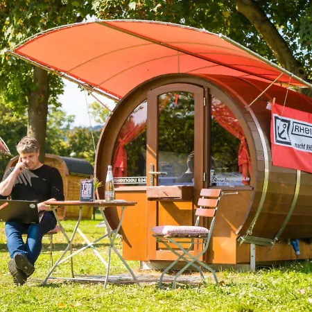 Rheingau524 Schlaffassdorf Direkt Am Rhein Camping Geisenheim