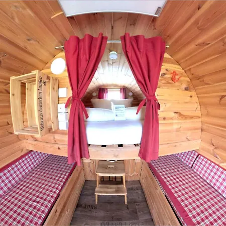 Rheingau524 Schlaffassdorf Direkt Am Rhein Camping