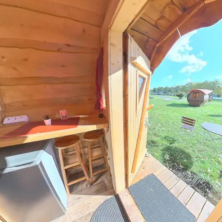 Rheingau524 Schlaffassdorf Direkt Am Rhein Camping