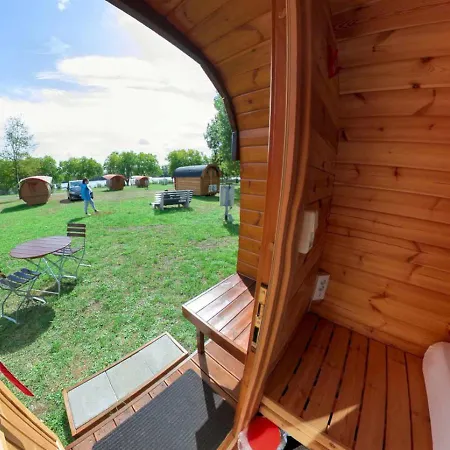 Rheingau 524 Schlaffassdorf Direkt Am Rhein 盖森海姆