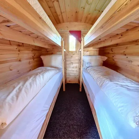 Campsite Rheingau 524 Schlaffassdorf Direkt Am Rhein *