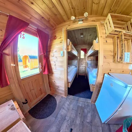 Rheingau524 Schlaffassdorf Direkt Am Rhein Camping