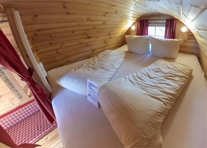 Rheingau 524 Schlaffassdorf Direkt Am Rhein Geisenheim