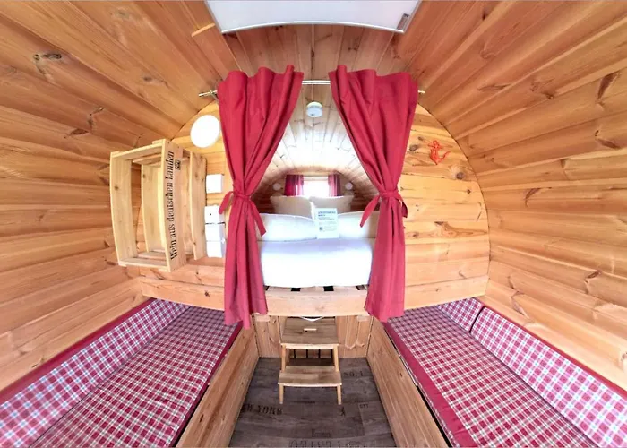 Rheingau 524 Schlaffassdorf Direkt Am Rhein Parque de Campismo