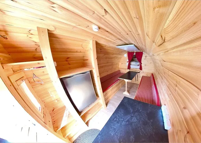 Parque de Campismo Rheingau 524 Schlaffassdorf Direkt Am Rhein *