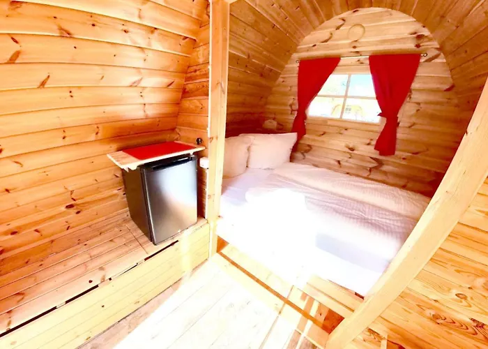 Parque de Campismo Rheingau 524 Schlaffassdorf Direkt Am Rhein *