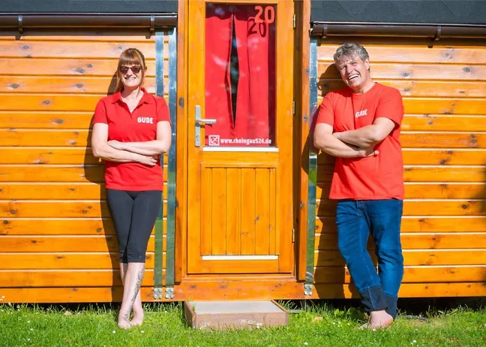 Rheingau 524 Schlaffassdorf Direkt Am Rhein Parque de Campismo *